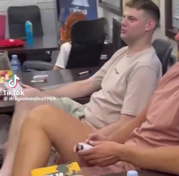 开云体育下载入口-挑战巅峰实力！约基奇亲自操刀NBA2K游戏角色